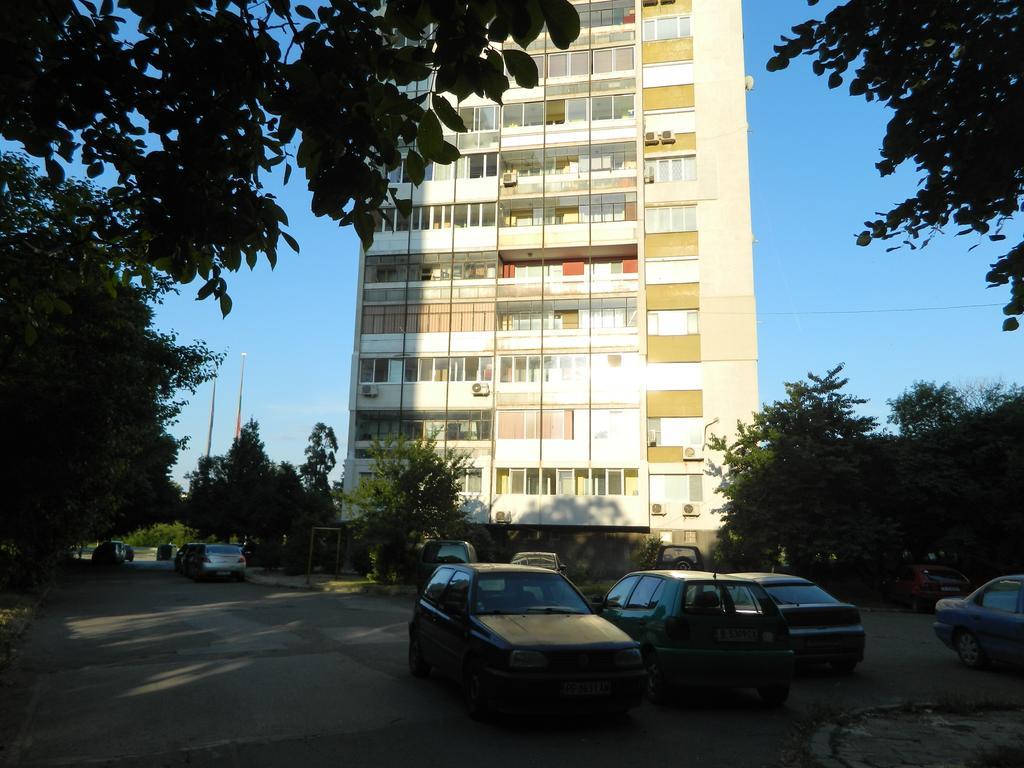 Happy Vacation 2 Apartment Varna Luaran gambar